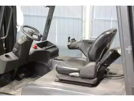 El truck - 4 hjulet 2012  Linde E30L-01 (16)