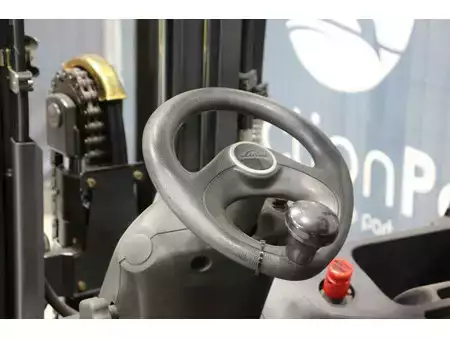 El truck - 4 hjulet 2012  Linde E30L-01 (18)