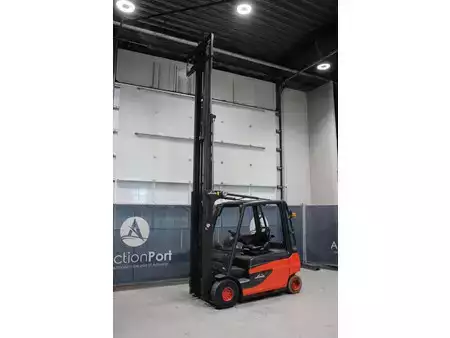 El truck - 4 hjulet 2012  Linde E30L-01 (23)