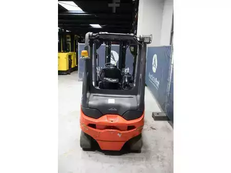 El truck - 4 hjulet 2012  Linde E30L-01 (4)