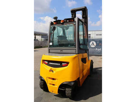 Carrelli elettrici 4 ruote 2016  Jungheinrich EFG 540ks (5)