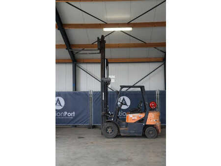 Carretilla elevadora GLP 2009  Doosan G25G-5 (38)