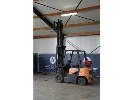 Carretilla elevadora GLP 2009  Doosan G25G-5 (39)