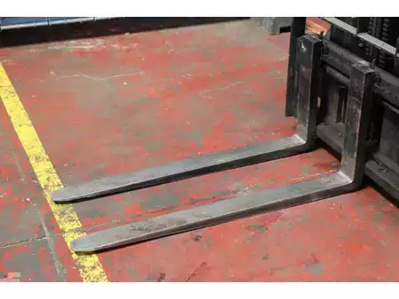 Carrelli elettrici 4 ruote 2010  CAT Lift Trucks EP25K-PAC (11)