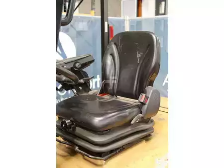 Carrelli elettrici 4 ruote 2010  CAT Lift Trucks EP25K-PAC (24)