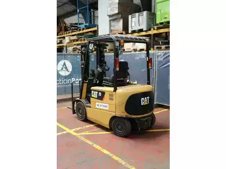 Carrelli elettrici 4 ruote 2010  CAT Lift Trucks EP25K-PAC (4)