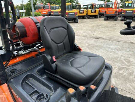 Carretilla elevadora GLP 2017  Doosan GC20E-5 (32)