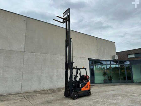 Carretilla elevadora GLP 2017  Doosan GC20E-5 (35)