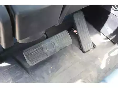 Elektromos 4 kerekű 2016  Toyota 8FBM16T (22)