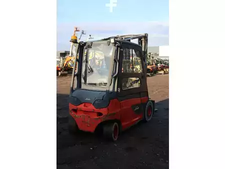 Eléctrica de 4 ruedas - Linde E25L (6)