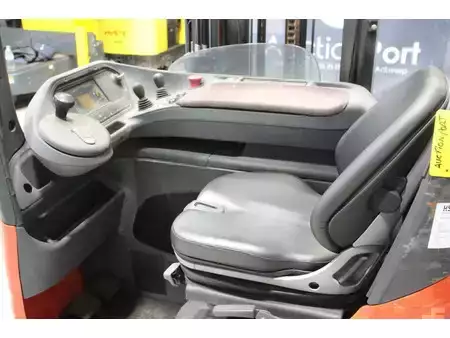 Reach Truck 2015  Fenwick R14-01 (14)