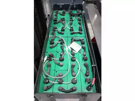 Reach Truck 2015  Fenwick R14-01 (20)