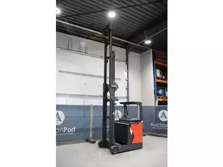 Reach Truck 2015  Fenwick R14-01 (23)