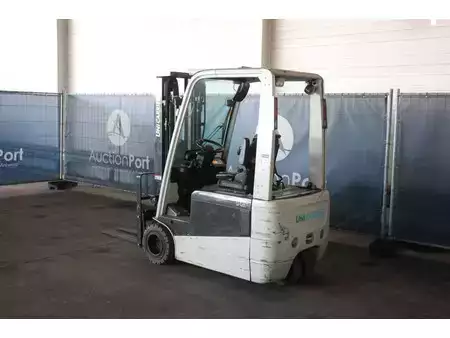 Chariots électriques à 4 roues 2015  Unicarriers AG1N1L18Q (3)