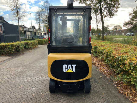 Chariot 4 roues électrique 2006  CAT Lift Trucks EP30K-PAC (4)