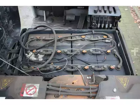 Eléctrica de 4 ruedas 2005  Still RX60-15 (17)