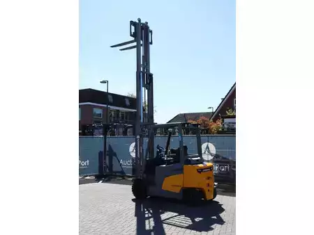 Elektro čtyřkolový VZV 2025  Jungheinrich EFG 435 (39)