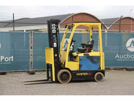Eléctrico - 4 rodas 2020  Hyster E3.0XN MWB (1)