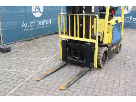 Eléctrico - 4 rodas 2020  Hyster E3.0XN MWB (10)