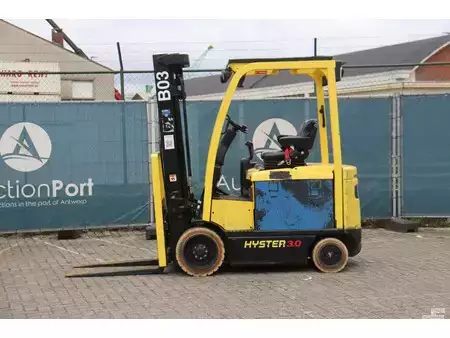 Eléctrico - 4 rodas 2020  Hyster E3.0XN MWB (2)