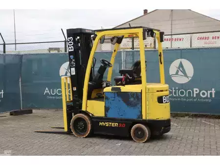 Eléctrico - 4 rodas 2020  Hyster E3.0XN MWB (3)