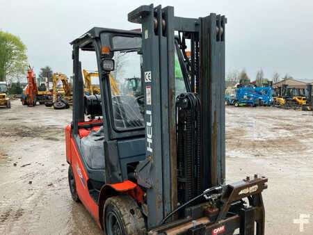 LPG Forklifts 2019  Heli 25 (8)
