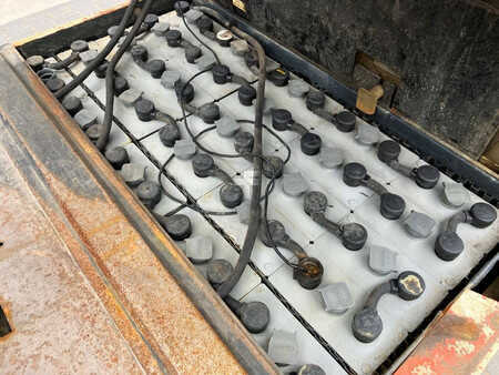 Elektro čtyřkolový VZV 2005  Toyota 7FBMF25 (9)