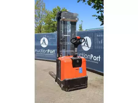 Stacker pedestre 2012  BT SPE160L (4)