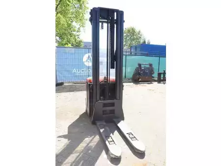 Stacker pedestre 2012  BT SPE160L (7)