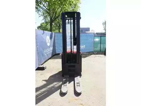 Stacker pedestre 2012  BT SPE160L (8)