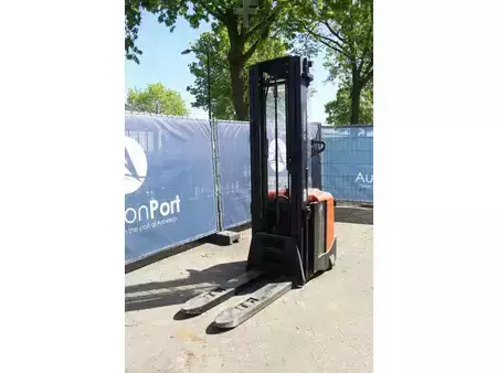 Stacker pedestre 2012  BT SPE160L (9)