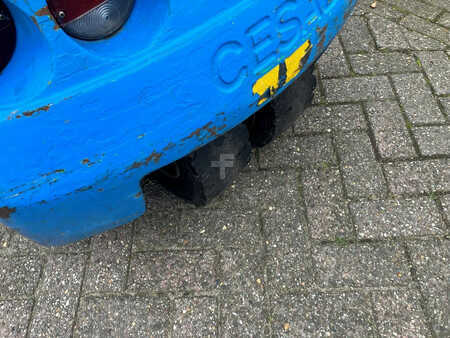 Chariots électriques à 4 roues 1995  Cesab Blitz 315 (13)