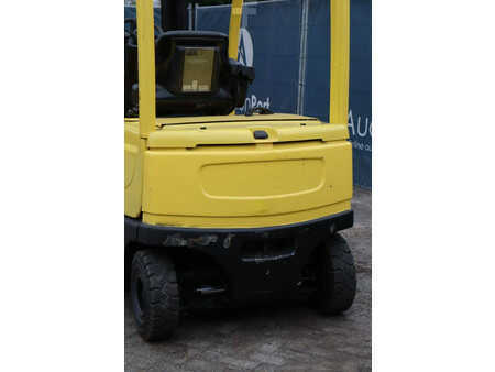 Carrelli elettrici 4 ruote 2018  Hyster J2.5XN (15)