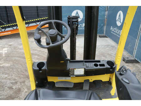 Carrelli elettrici 4 ruote 2018  Hyster J2.5XN (18)