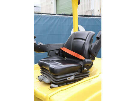 Carrelli elettrici 4 ruote 2018  Hyster J2.5XN (20)