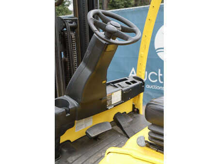 Carrelli elettrici 4 ruote 2018  Hyster J2.5XN (21)