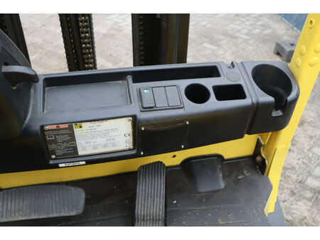 Carrelli elettrici 4 ruote 2018  Hyster J2.5XN (23)