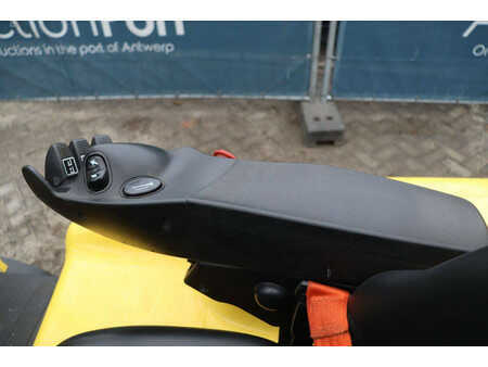 Carrelli elettrici 4 ruote 2018  Hyster J2.5XN (26)