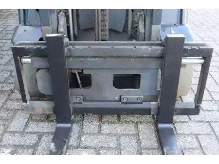 Elektro 4 Rad 2018  Linde E16P-02 (11)