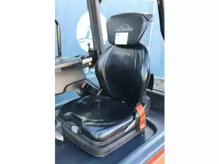 Elektro 4 Rad 2018  Linde E16P-02 (22)