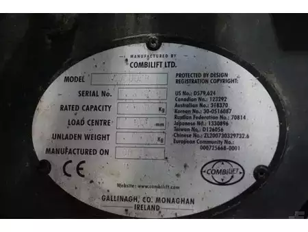 Boční vysokozdvižný vozík - Combilift C3000CB (16)
