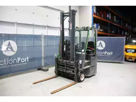 Boční vysokozdvižný vozík - Combilift C3000CB (8)