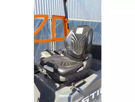 Empilhador diesel 2013  Still R70-50 (18)