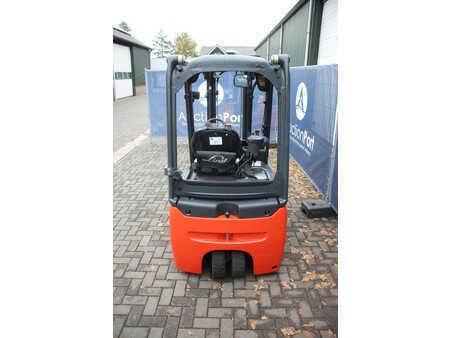 Elektro čtyřkolový VZV 2017  Linde E16-02 (4)