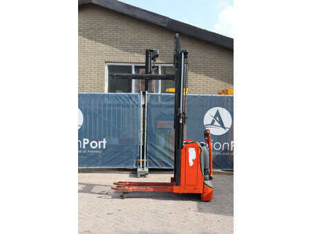 Stacker pedestre 2015  Linde D08 (23)