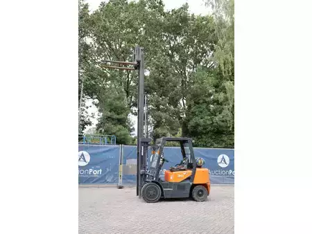 Treibgasstapler 2015  Doosan G30G (36)