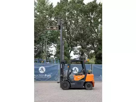 Treibgasstapler 2015  Doosan G30G (37)