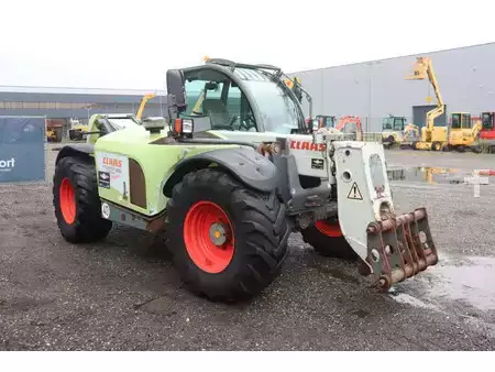 Telescopic forklift rigid 2008  Claas SCORPION (7)