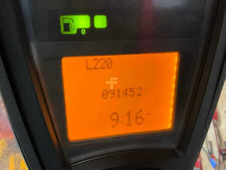 Wózki widłowe diesel - Linde H30 (16)