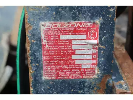 Terénní vysokozdvižný vozík 2000  Manitou MC 30 (12)